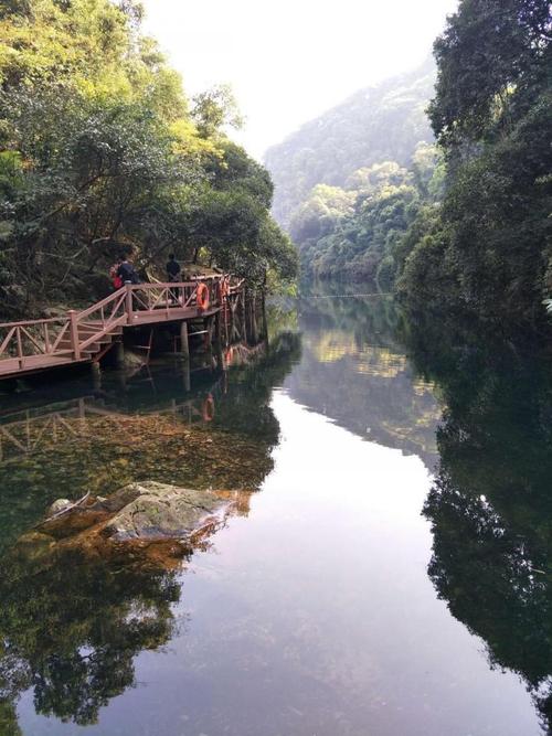 肇庆附近自驾游景点_肇庆附近自驾游景点推荐